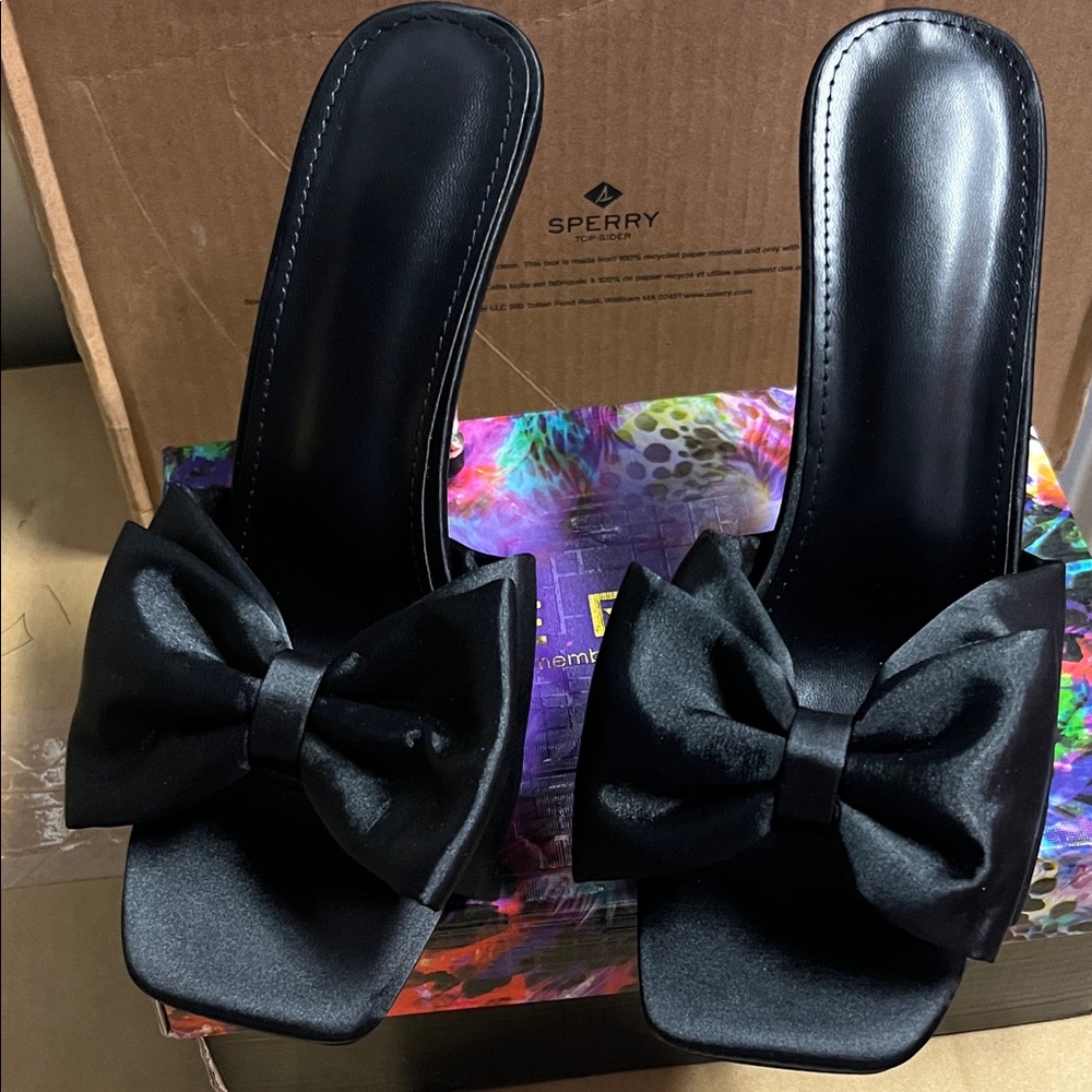 Elegant Black Bow Women's Shoes
